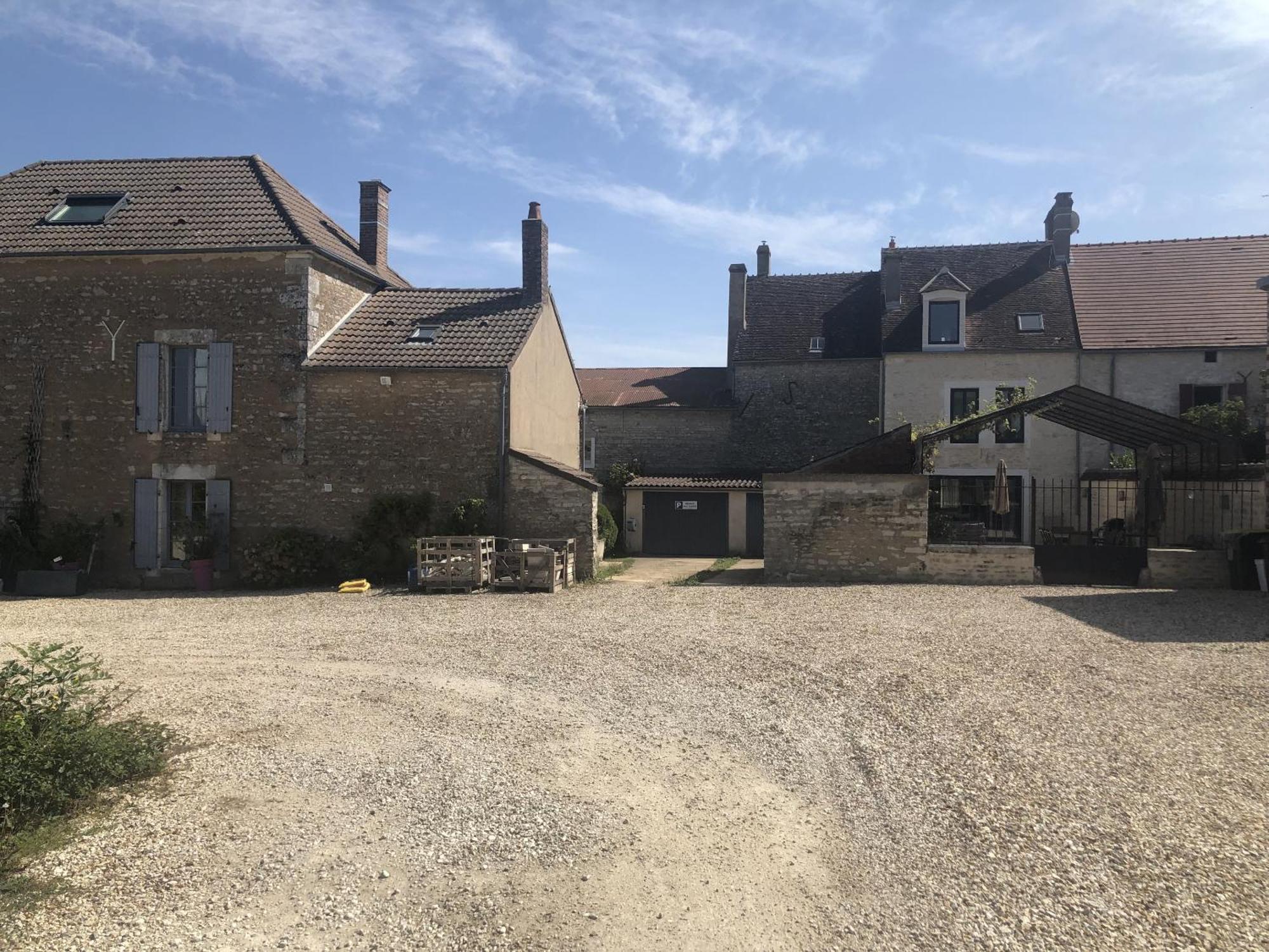 Maison De Pauline, Chablis Vineyard Prehy Bagian luar foto
